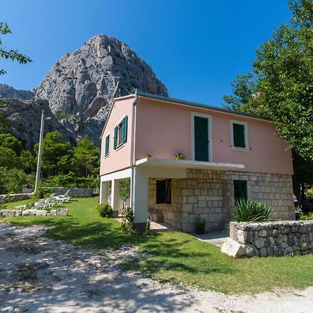 Lovely Apartment In Omis With Kitchen 外观 照片