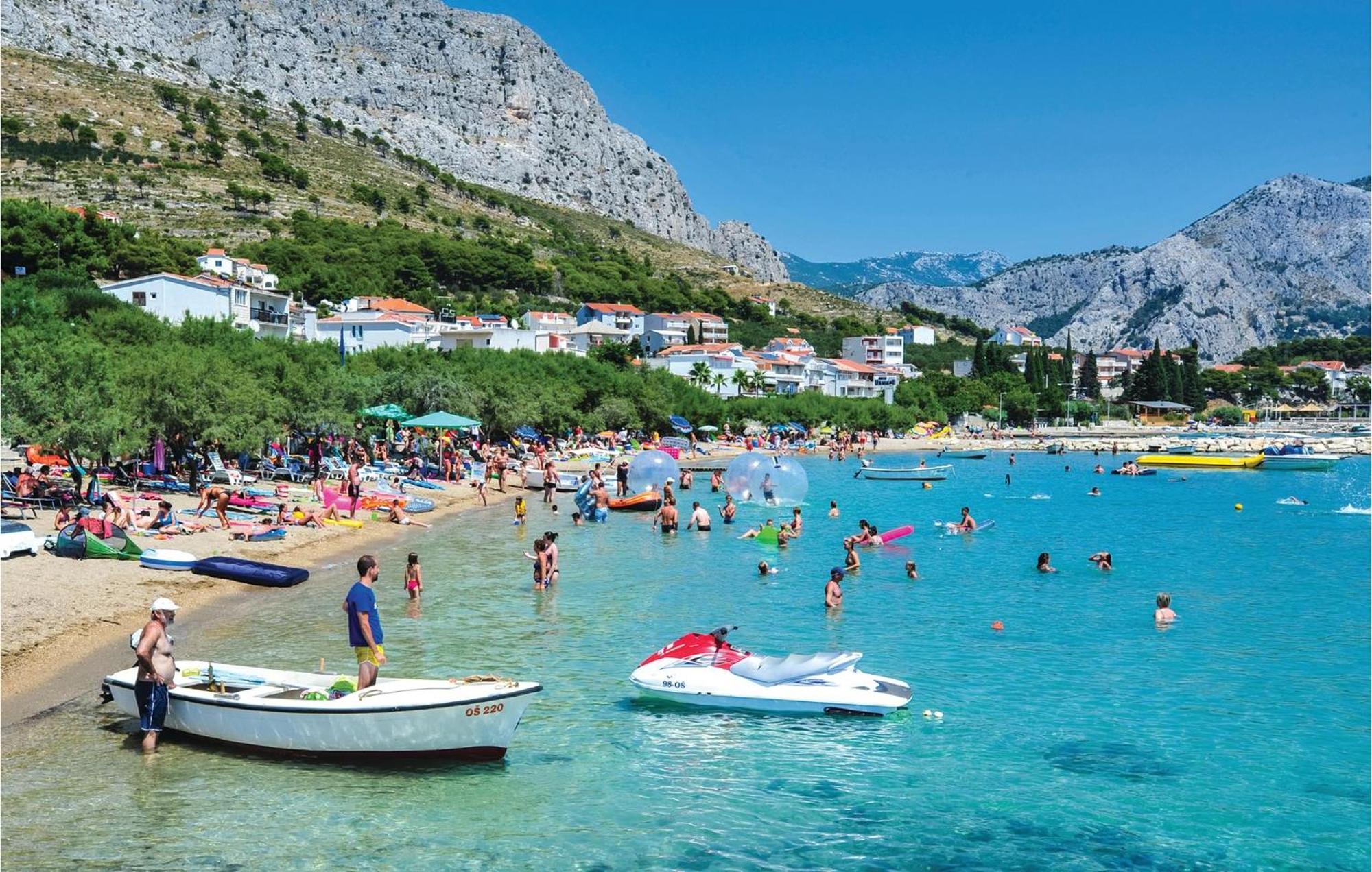 Lovely Apartment In Omis With Kitchen 外观 照片